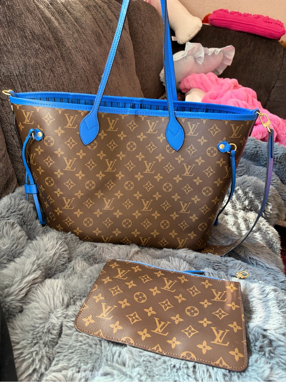 Reversible Neverful Style Bag with Pouch